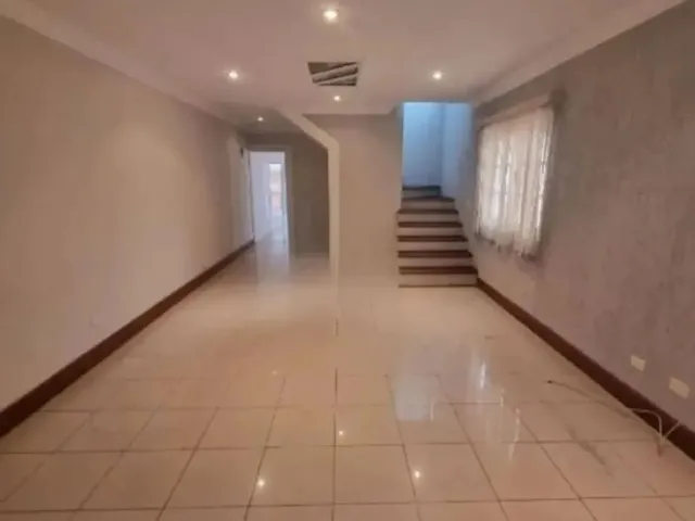 Imagem: Sobrado 260 M² no Jordanópolis com 4 Dormitórios