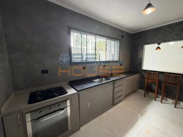 Imagem: Sobrado À Venda 191M², 3 Quartos e 2 Vagas