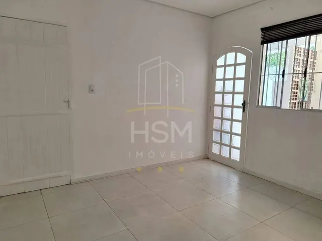 Imagem: Casa para Aluguel, 3 Quartos, 1 Vaga, Vila