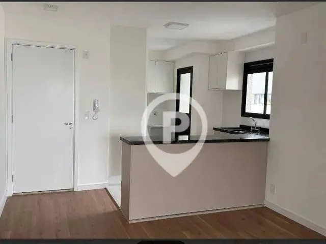 Imagem: O apartamento possui 2 Dormitórios, 1 Suíte, 1 Banheiro,