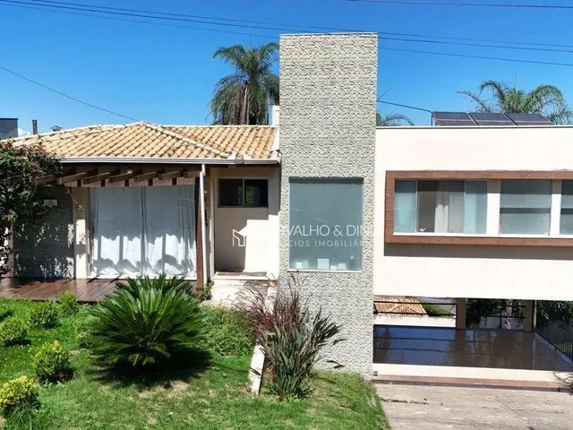 Imagem: Casa Alto Padrão no Condomínio Montserrat