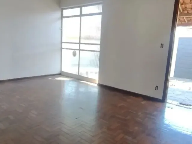 Imagem 4: Casa Comercial, 03 Quartos, 142M², Centro de Betim