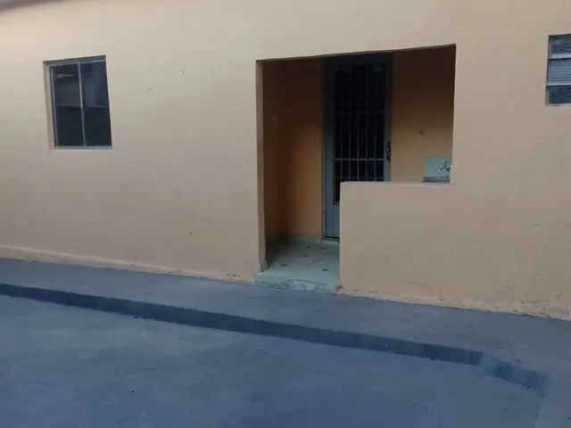 Imagem: Aluga-Se Casa Nova Vista