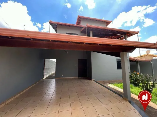 Imagem: Casa com 4 Dormitórios, 220 M² - Venda