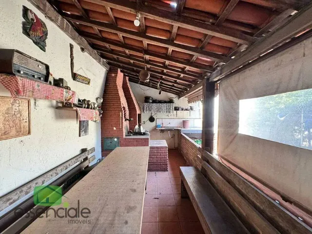 Imagem 13: Casa 6 Quartos, Suíte no Bairro Três Barras em Contagem/Mg Ampla, Completa e com Área