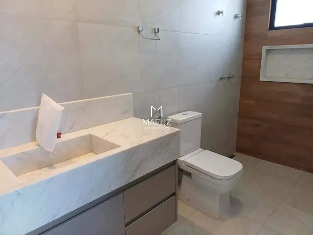 Imagem 8: Casa com 5 Quartos - 4 Suítes, Piscina e Espaço Gourmet Completa - Alphaville Lagoa Dos