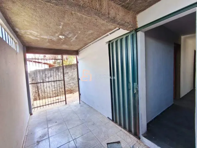 Imagem 2: Casa para Aluguel, 2 Quartos, Lago Azul - Ibirité/Mg
