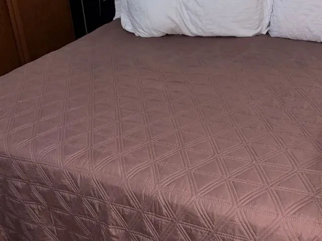 Imagem: Alugo Quarto em República Suíte Mobiliada