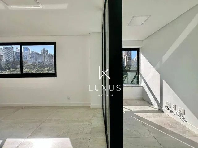 Imagem 2: Apartamento com 2 Dormitórios para Alugar, 82 M² por R$ 6.000/Mês - Vale do Sereno