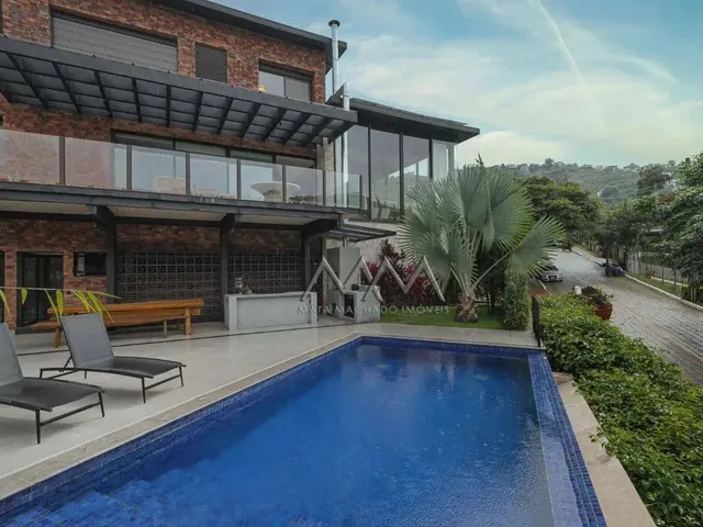 Imagem: Casa no Condomínio Vila Alpina com 4 Suítes