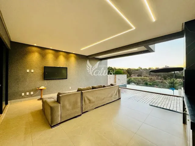 Imagem: Triplex com 211 M², 3 Suítes Plenas, Área