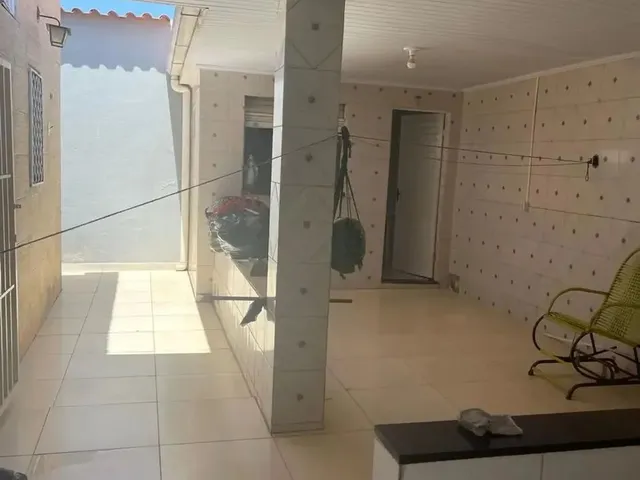 Imagem 10: Imóvel para Venda com 200 Metros Quadrados com 3 Quartos em Parque Atheneu - Goiânia