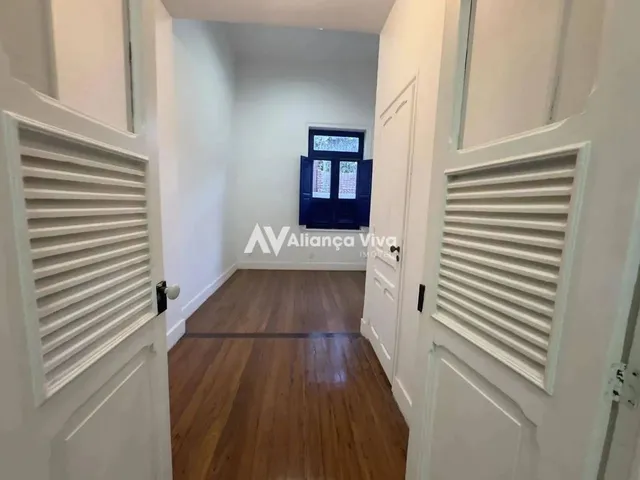 Imagem 12: Humaitá Casa com 5 dormitórios