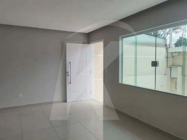 Imagem 12: Sobrado com 3 Quartos, Sendo 1 com Suíte, Sala, Cozinha, 3 Banheiros, 3 Vagas de Garagem