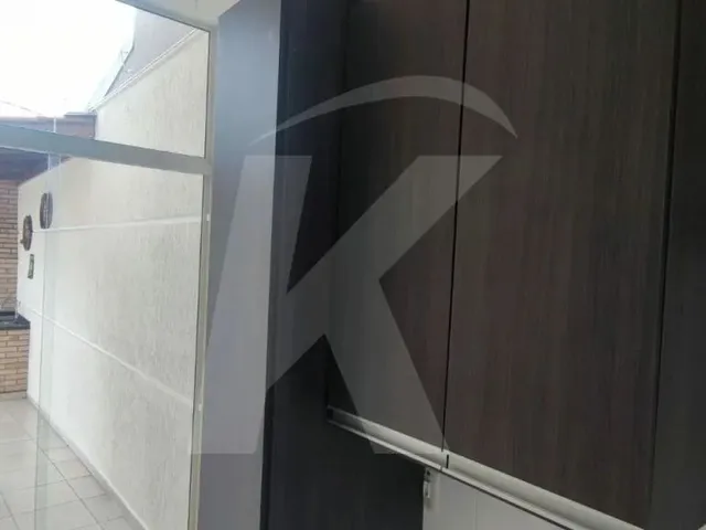 Imagem 9: Sobrado com 3 Quartos, Sendo 1 com Suíte, Sala, Cozinha, 3 Banheiros, 3 Vagas de Garagem