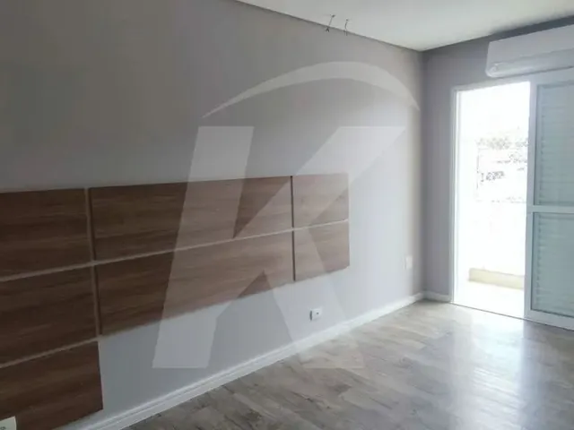 Imagem 10: Sobrado com 3 Quartos, Sendo 1 com Suíte, Sala, Cozinha, 3 Banheiros, 3 Vagas de Garagem