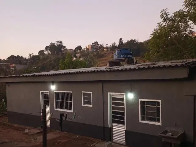Imagem: Casa de Aluguel 3 Cômodos Itaquá