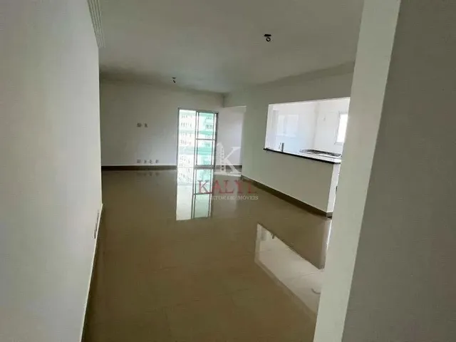 Imagem: O apartamento possui 3 Dormitórios, 3 Suítes, 4