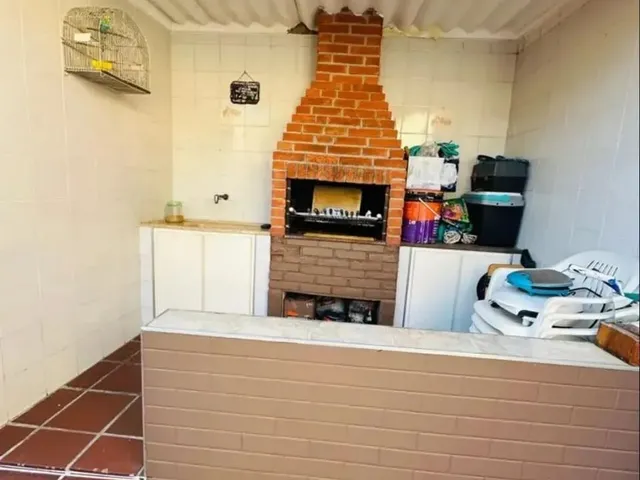 Imagem 13: Imóvel para Aluguel com 150 Metros Quadrados com 2 Quartos em Vila Ligya - Guarujá - Sp