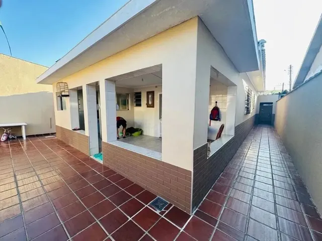 Imagem 4: Imóvel para Aluguel com 150 Metros Quadrados com 2 Quartos em Vila Ligya - Guarujá - Sp