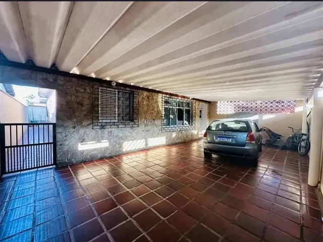 Imagem 16: Imóvel para Aluguel com 150 Metros Quadrados com 2 Quartos em Vila Ligya - Guarujá - Sp