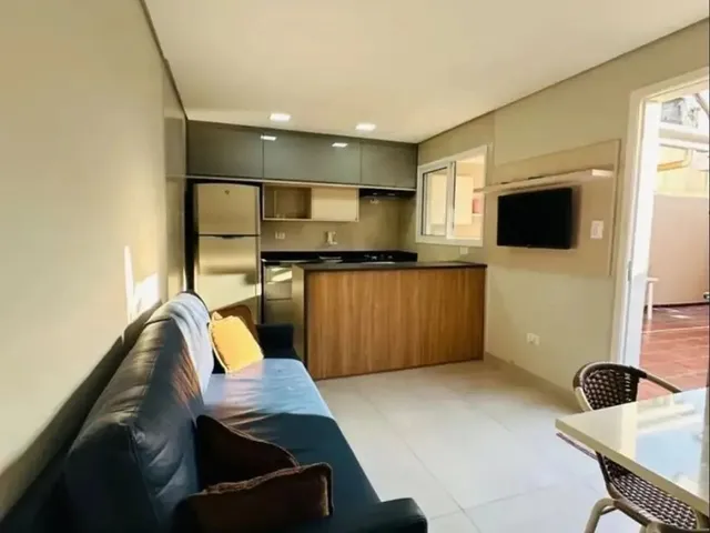 Imagem 11: Imóvel para Aluguel com 150 Metros Quadrados com 2 Quartos em Vila Ligya - Guarujá - Sp
