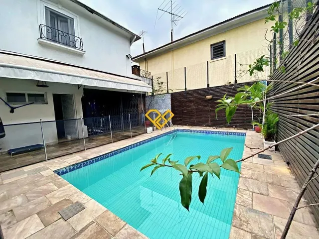 Imagem: Casa 4 Quartos para Locação em Santos
