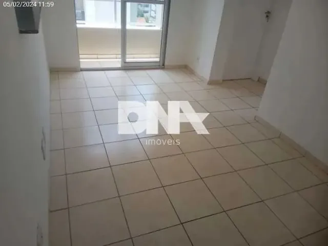 Imagem: Apartamento Padrão / Residencial / Rio