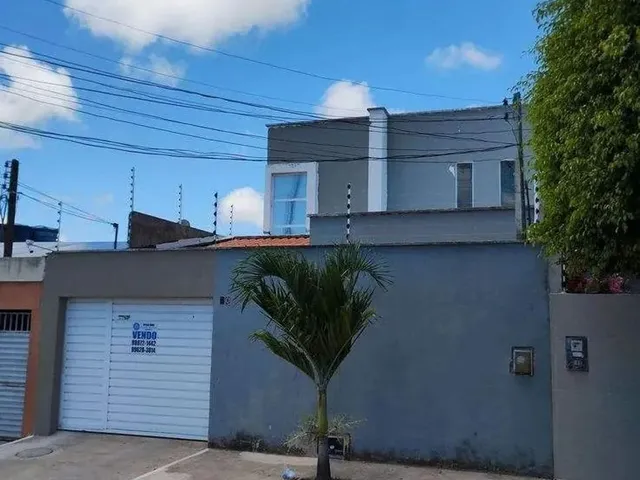 Imagem: Casa À Venda em Rua Pública, Poço, Maceió