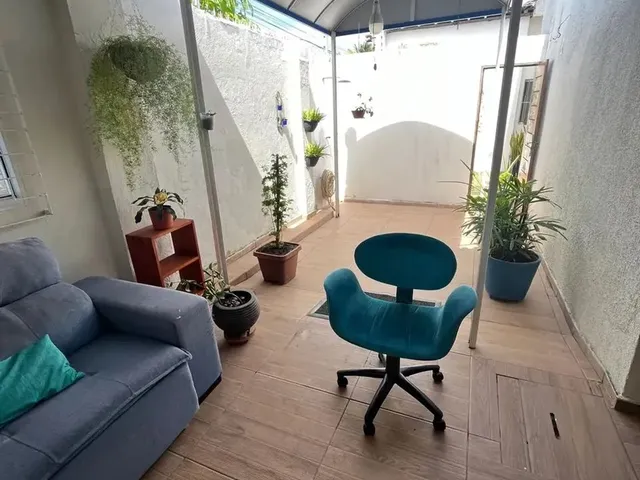 Imagem 11: Casa de Esquina Casa com 3 dormitórios