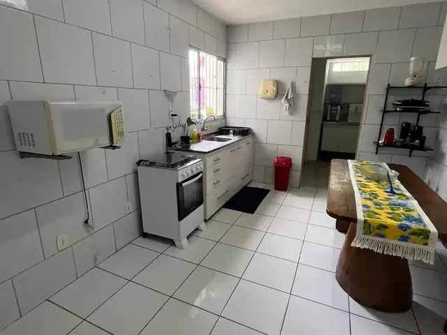 Imagem 4: Casa de Esquina Casa com 3 dormitórios