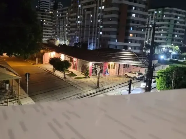 Imagem 1: Apartamento 4 Dormitórios para Venda em Maceió, Gruta de Lourdes, 4 Dormitórios, 2