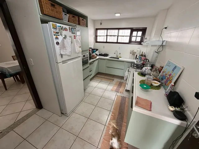 Imagem 12: Sofisticação e Conforto em Petrópolis - Casa 4 Quartos em Condomínio Flor da Serra
