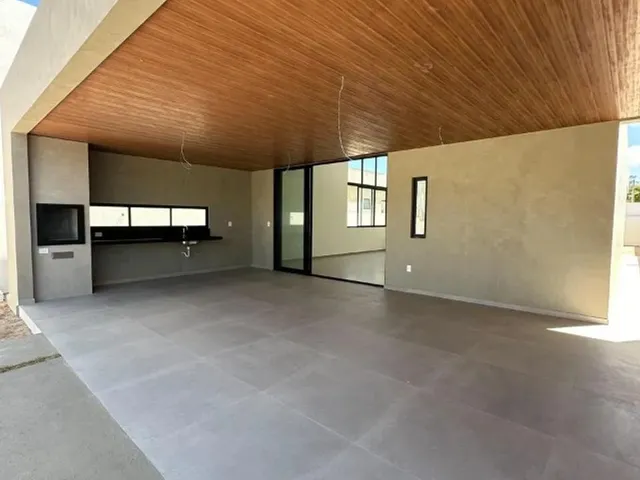 Imagem 13: Casa Recem-Construida Enseada da Lagoa