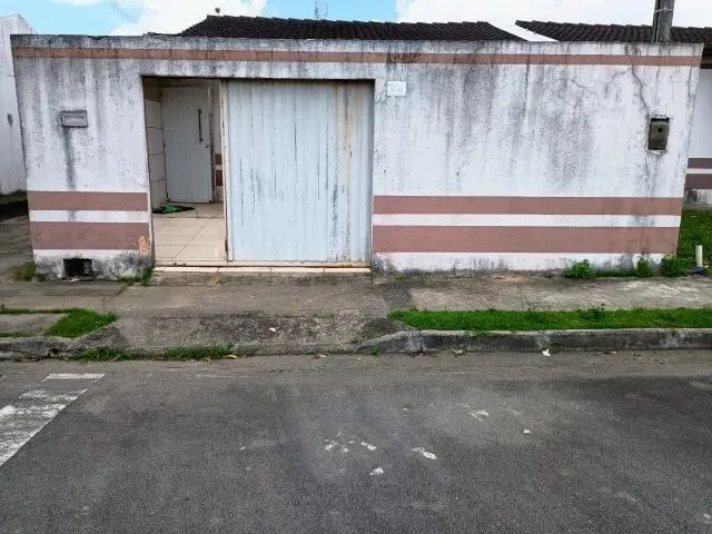 Imagem: Casa Reformada 2/4, 1 Banheiro, Cond Grand