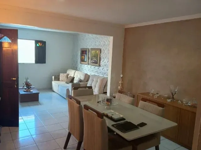 Imagem 3: Casa 3 Quartos, Sendo 2 Suítes; com Piscina no Graciliano Ramos Próximo Ao Shopping