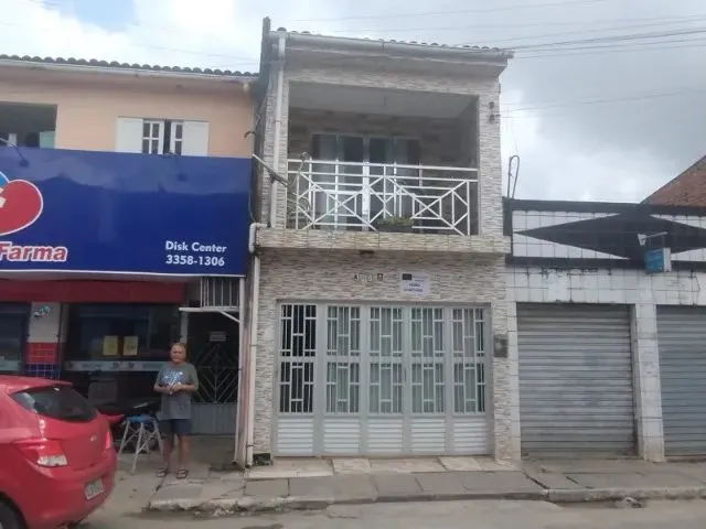 Imagem 1: Venda - Casa com 1° Andar - Chã da Jaqueira