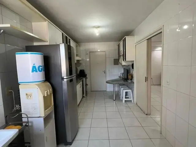 Imagem 11: Ponta Verde: Vendo Apartamento Enorme Entre o Espaço Educar, e o Palato 24H, e À 5