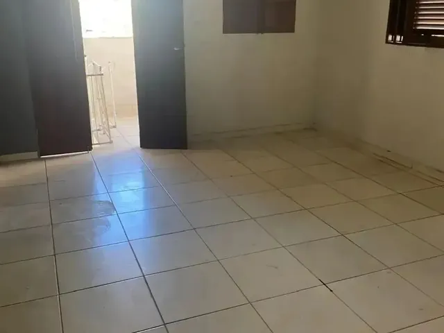 Imagem: Casa À Venda em Rua Pública, Gruta de