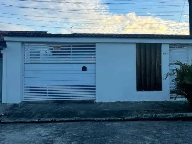 Imagem 1: Casa Reformada em Condomínio no Benedito Bentes: 3/4, Cozinha Planejada e Piso