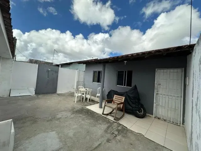 Imagem 15: Casa Reformada em Condomínio no Benedito Bentes: 3/4, Cozinha Planejada e Piso