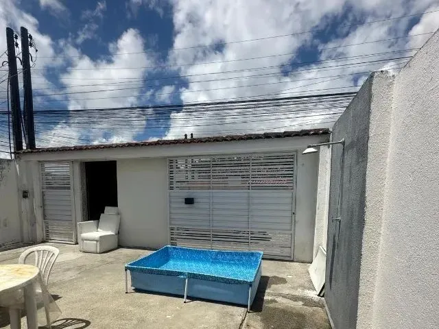 Imagem 16: Casa Reformada em Condomínio no Benedito Bentes: 3/4, Cozinha Planejada e Piso