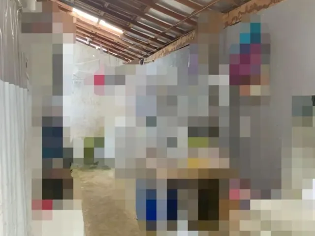 Imagem 9: Casa Reformada em Condomínio no Benedito Bentes: 3/4, Cozinha Planejada e Piso