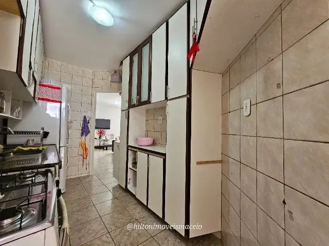 Imagem 3: Casa no Antares com 3 Quartos Sendo 1 Suíte
