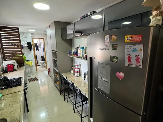 Imagem: O apartamento possui 3 Dormitórios, 1 Suíte, 3 Banheiros,