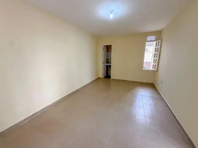 Imagem 10: Casa Espaçosa e Excelente, 4 Quartos, Sendo 2 Suítes, em Gruta de Lourdes, Maceió