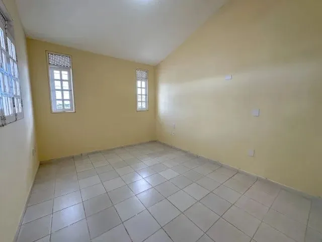 Imagem 6: Casa Espaçosa e Excelente, 4 Quartos, Sendo 2 Suítes, em Gruta de Lourdes, Maceió