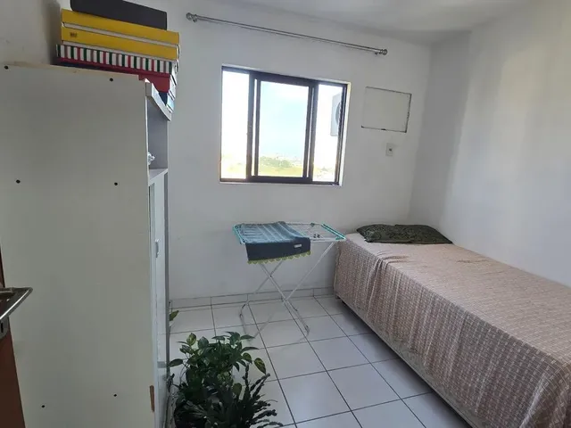 Imagem 2: Apartamento no Farol com 3 Quartos, Sendo 1 Suíte