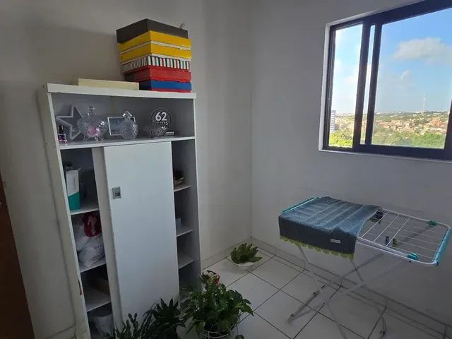 Imagem 3: Apartamento no Farol com 3 Quartos, Sendo 1 Suíte