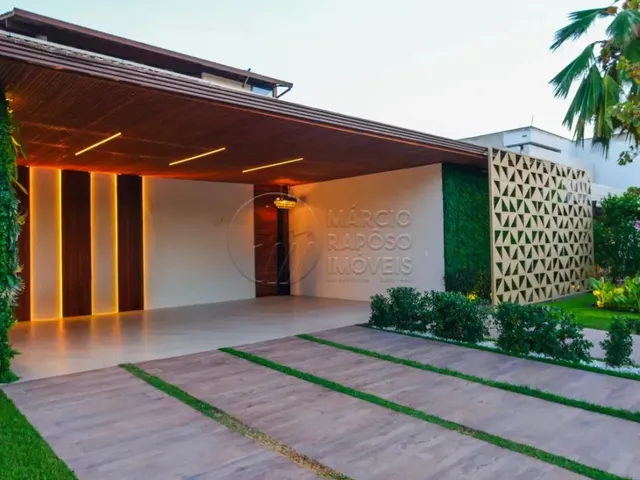 Imagem: Casa Frente Mar de Alto Padrão À Venda